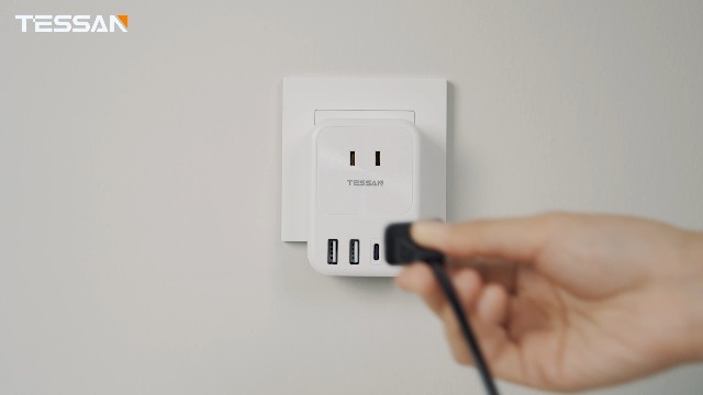 Amazon.co.jp: usb コンセント type-c タップ TESSAN 電源タップ USB C
